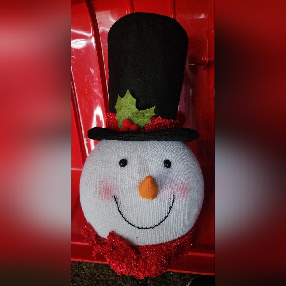 Festive Snowman Tree Topper Decoration with Black Hat and Orange Nose